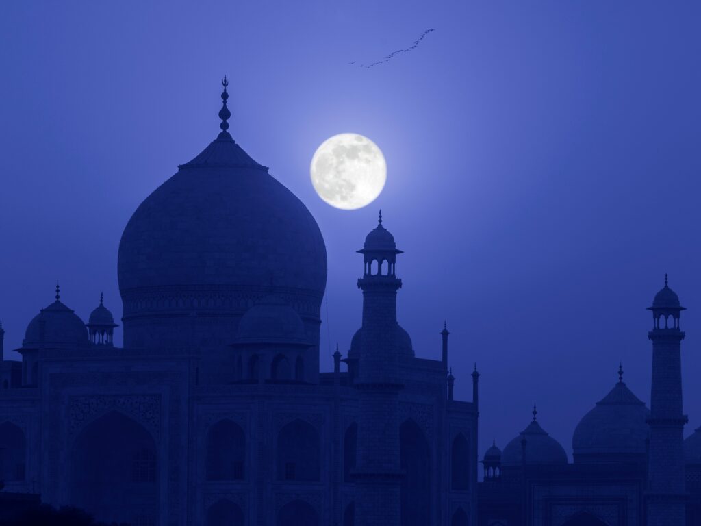 night tourism in agra